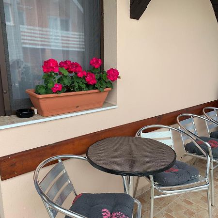Nagcsalados Rozsa Apartman Balatonlelle Exteriör bild