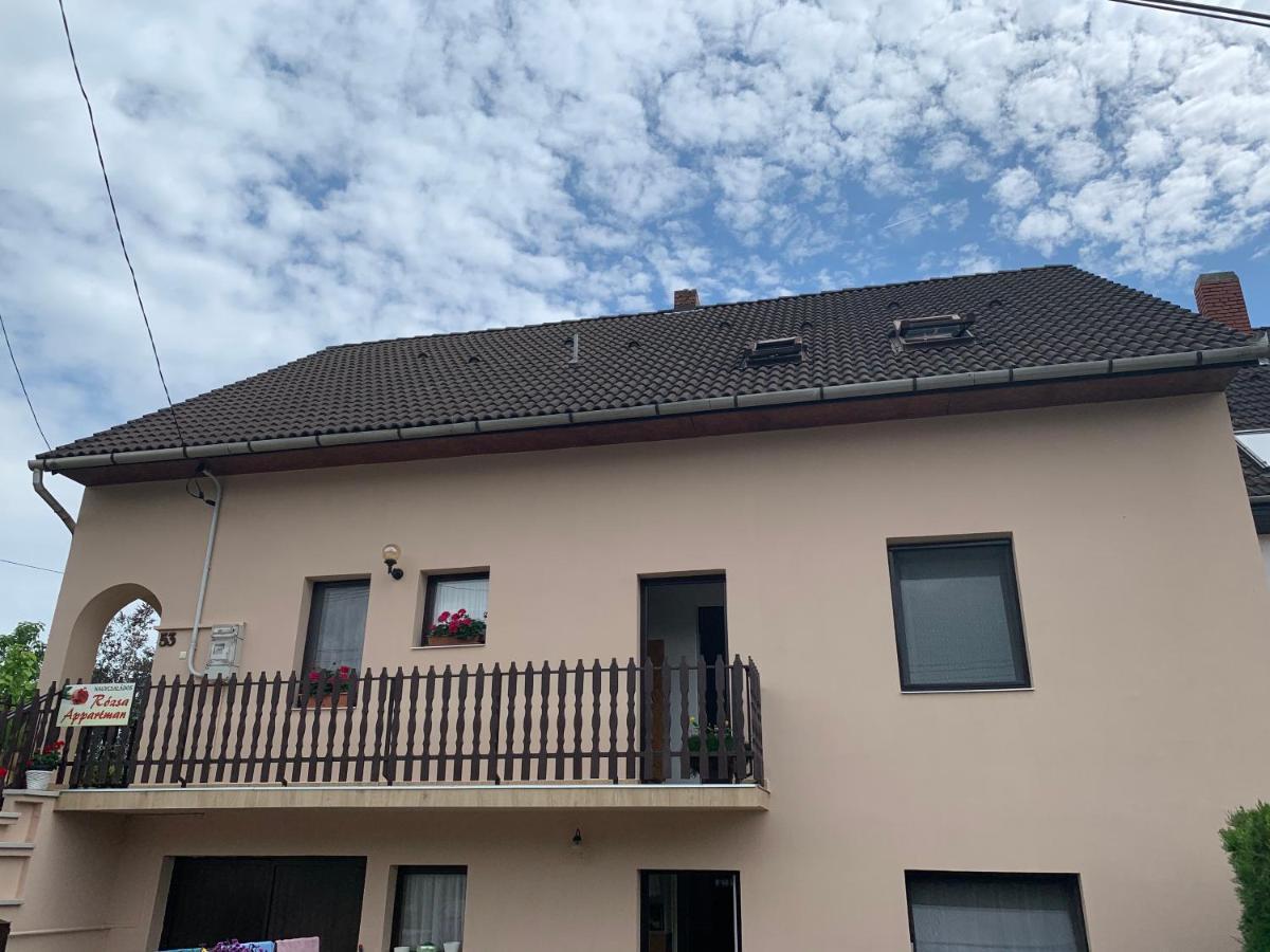 Nagcsalados Rozsa Apartman Balatonlelle Exteriör bild