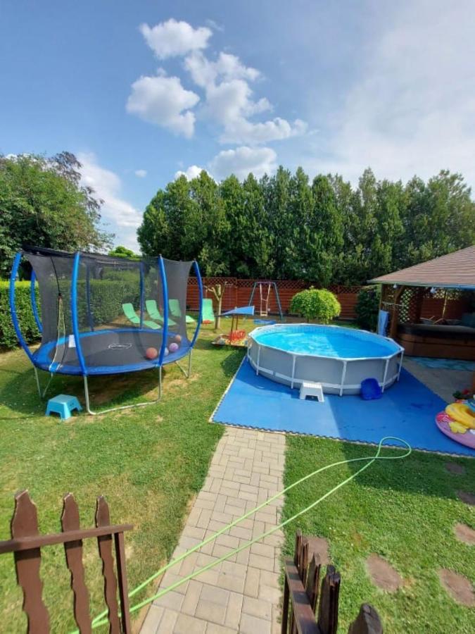 Nagcsalados Rozsa Apartman Balatonlelle Exteriör bild