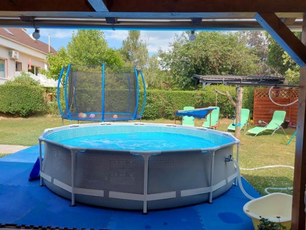 Nagcsalados Rozsa Apartman Balatonlelle Exteriör bild