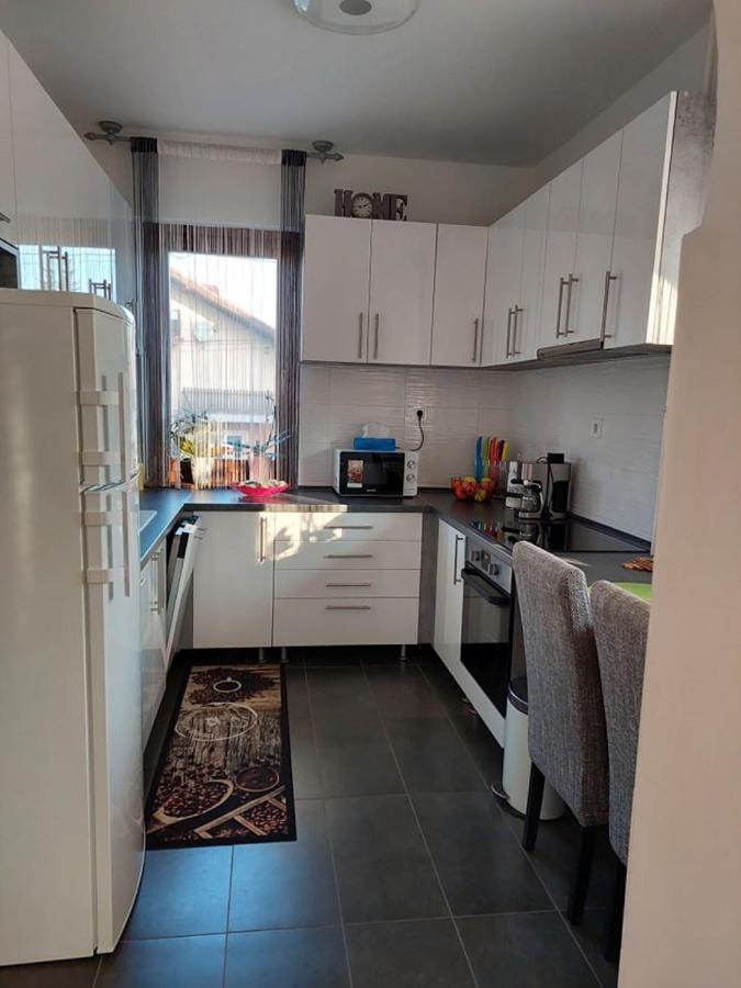 Nagcsalados Rozsa Apartman Balatonlelle Exteriör bild