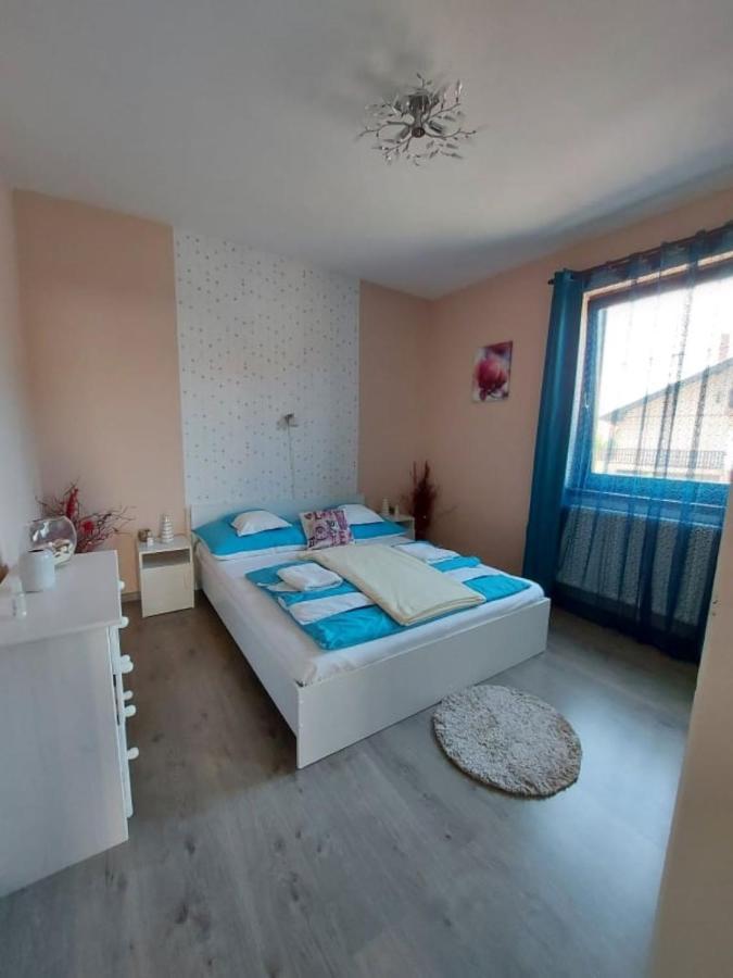 Nagcsalados Rozsa Apartman Balatonlelle Exteriör bild