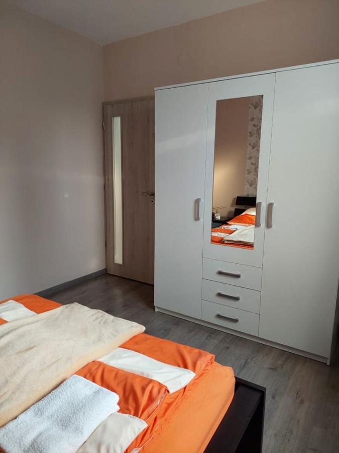 Nagcsalados Rozsa Apartman Balatonlelle Exteriör bild