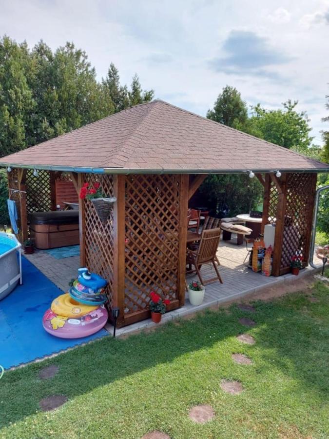 Nagcsalados Rozsa Apartman Balatonlelle Exteriör bild