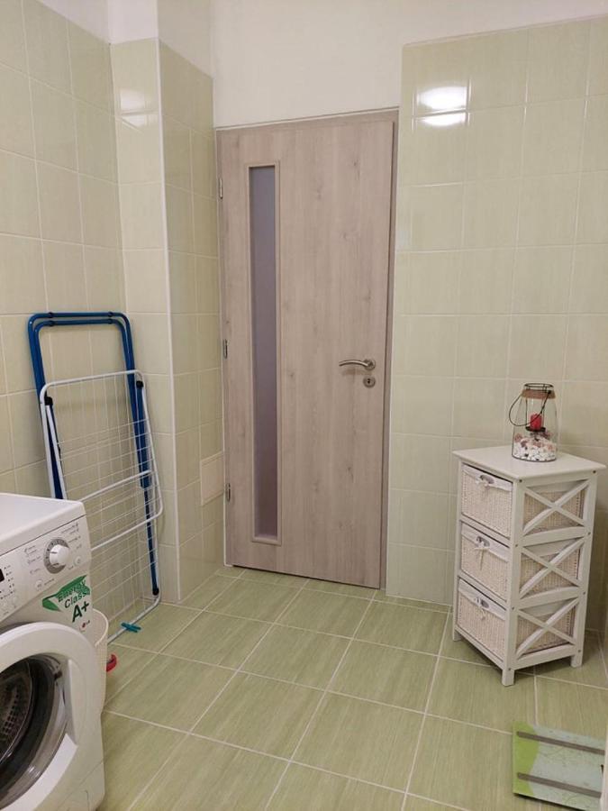 Nagcsalados Rozsa Apartman Balatonlelle Exteriör bild