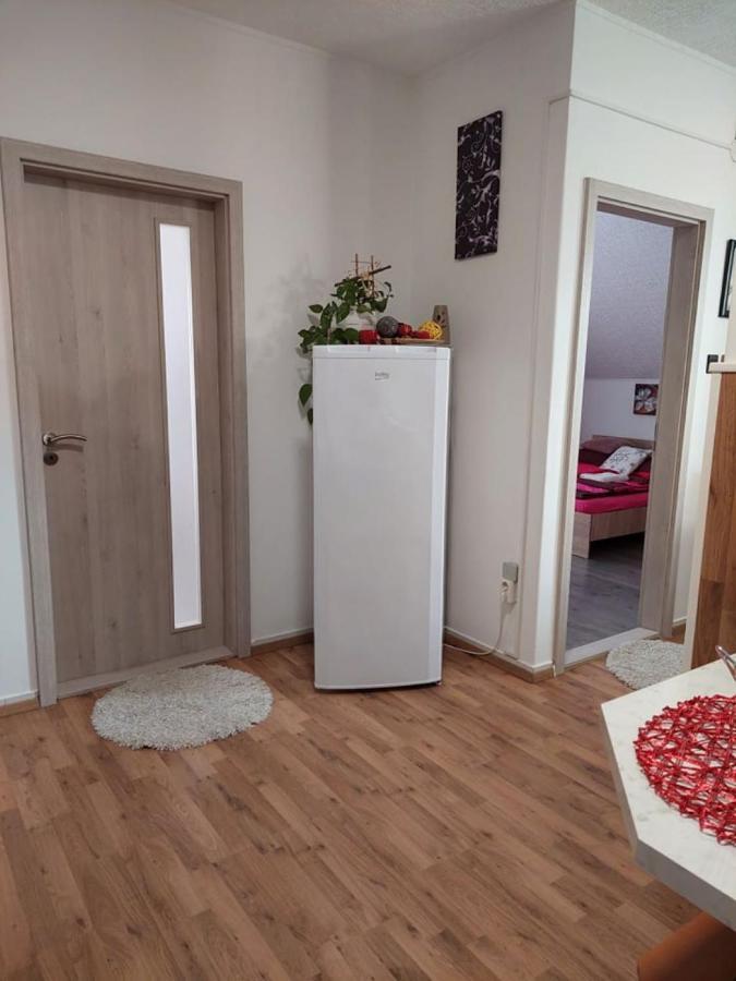 Nagcsalados Rozsa Apartman Balatonlelle Exteriör bild