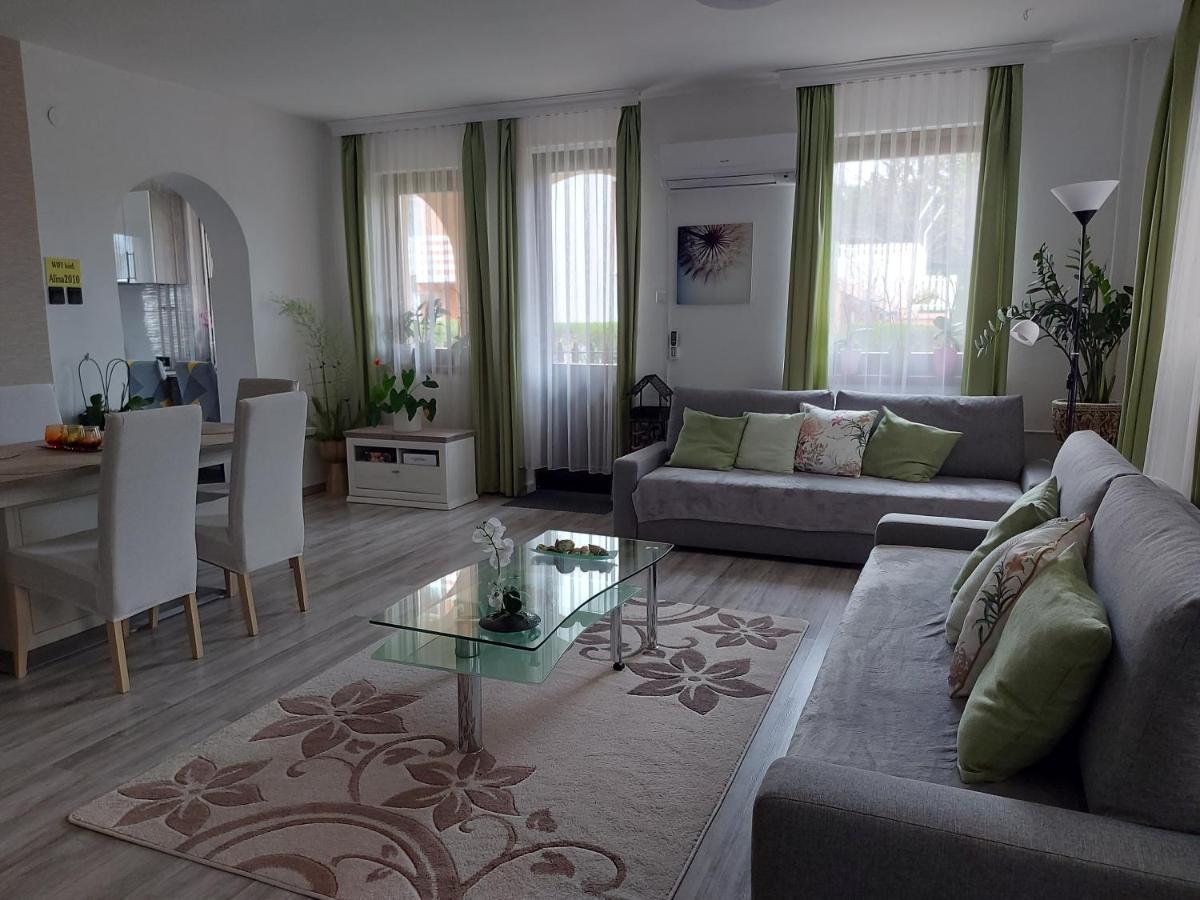 Nagcsalados Rozsa Apartman Balatonlelle Exteriör bild