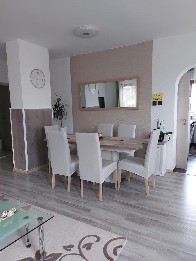 Nagcsalados Rozsa Apartman Balatonlelle Exteriör bild