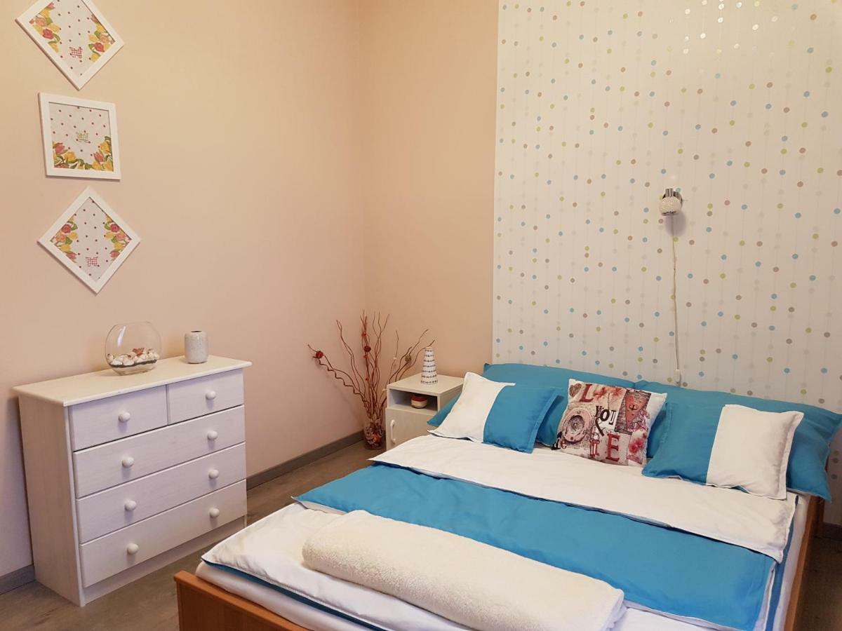 Nagcsalados Rozsa Apartman Balatonlelle Exteriör bild